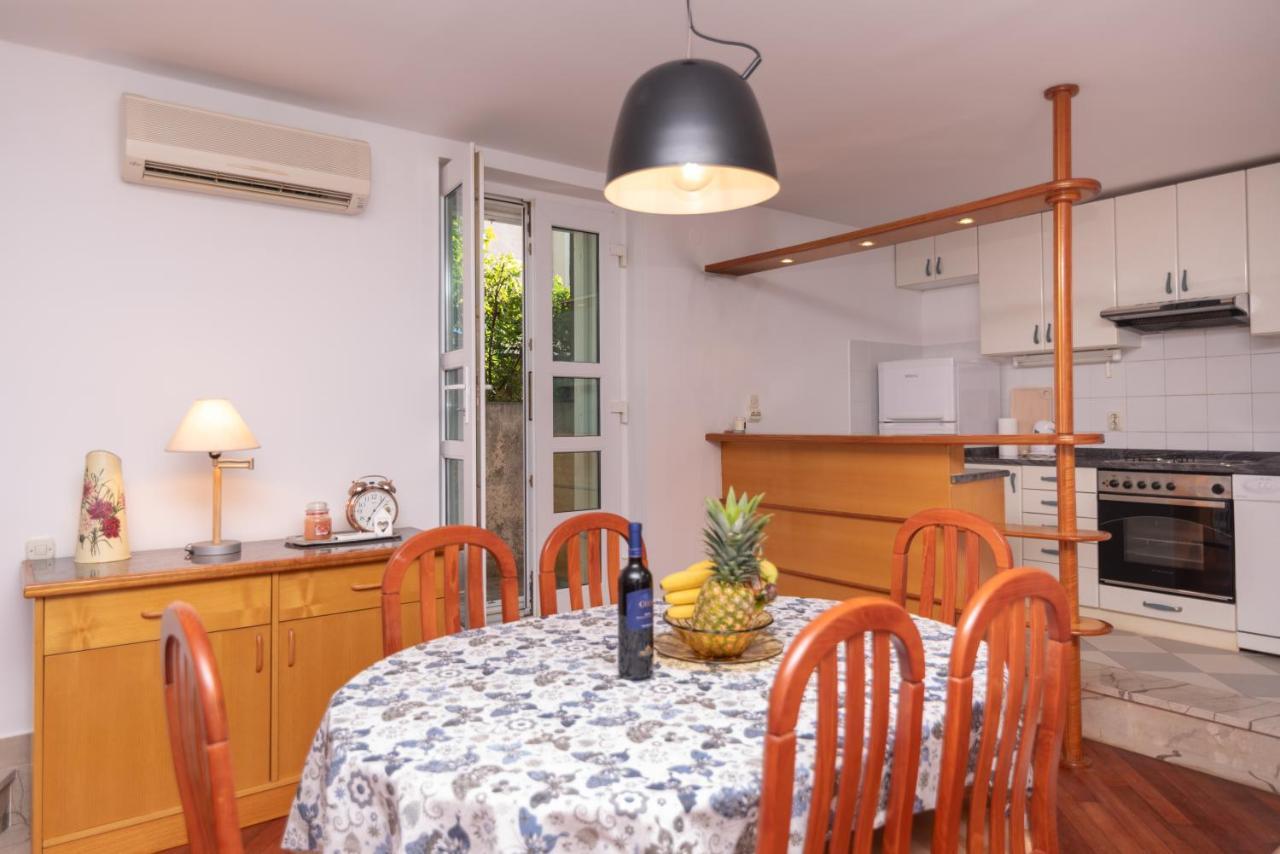 ספליט Palm Garden Apartment In Center With Big Terrace מראה חיצוני תמונה